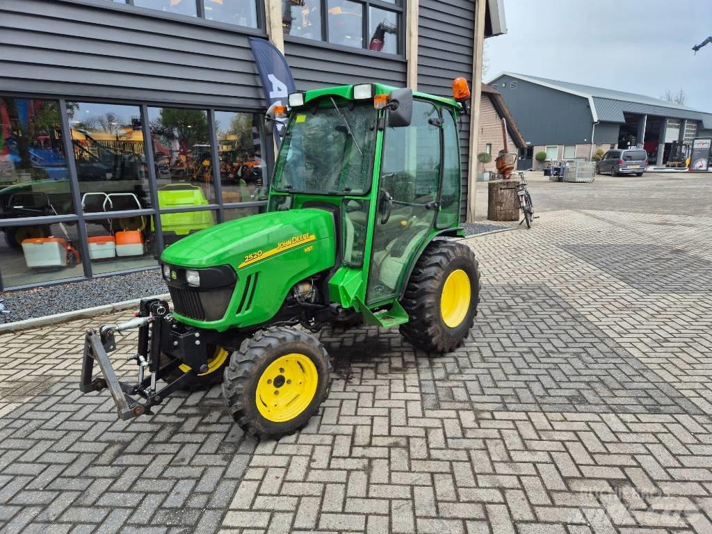 John Deere 2520 Manjši traktorji