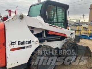 Bobcat S550 Skid steer mini nakladalci