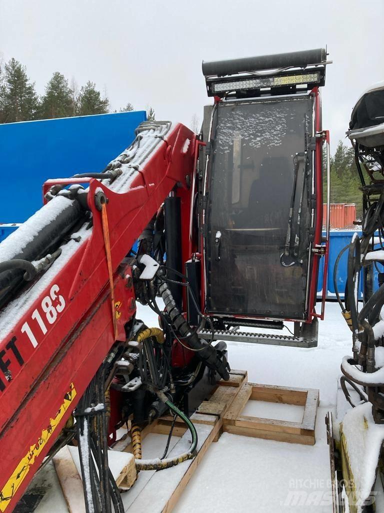 Loglift F118ST9.6 Žerjavi za hlode