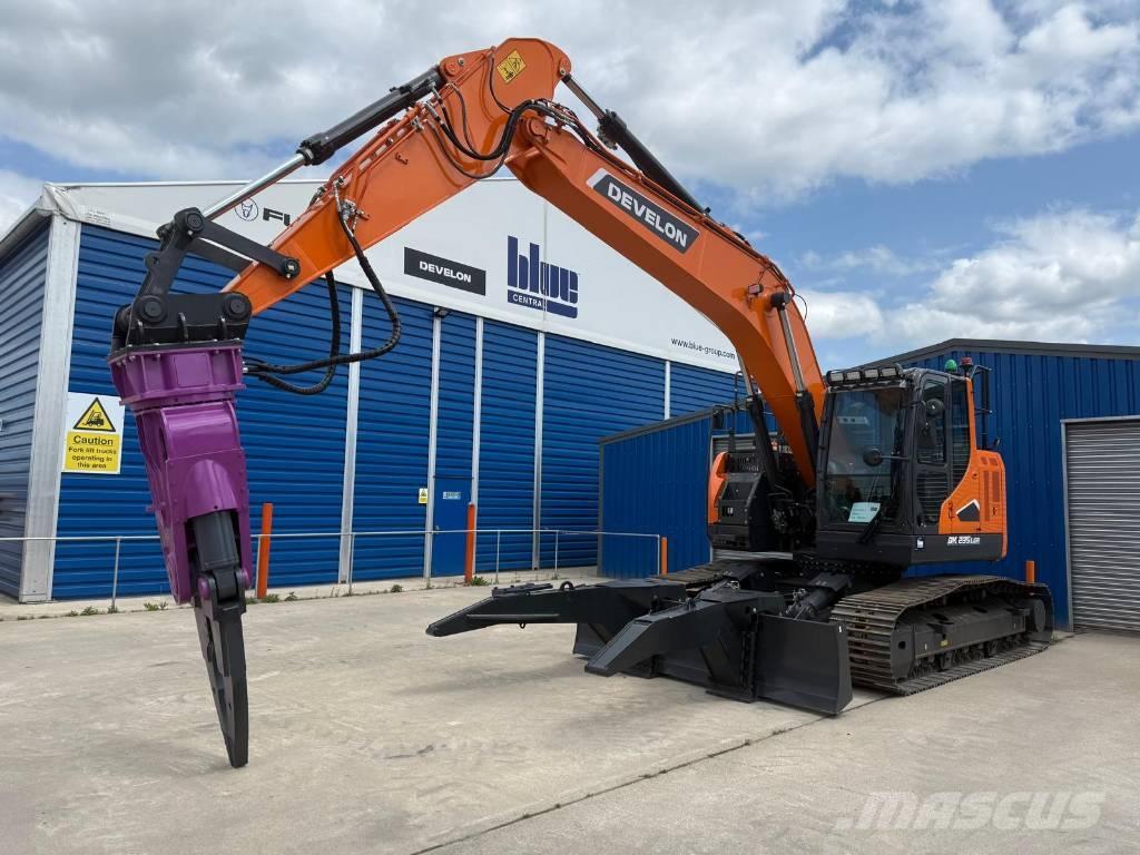 Develon DX 235 LCR-7 Bagri goseničarji