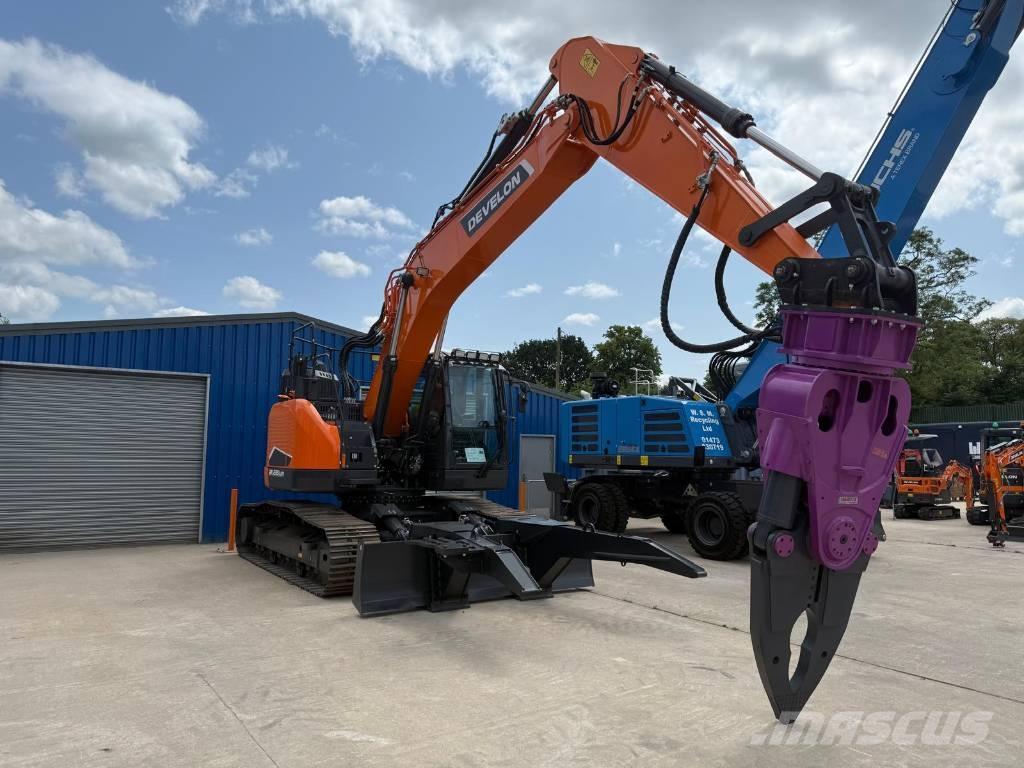 Develon DX 235 LCR-7 Bagri goseničarji