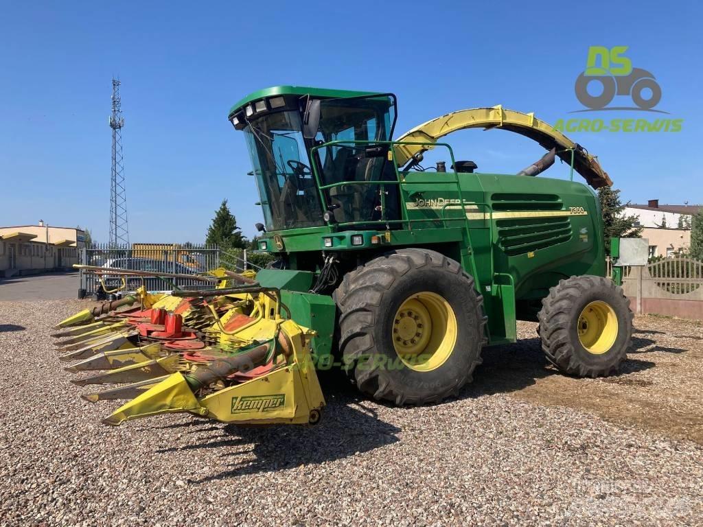 John Deere 7300 Stroji za krmo na lastni pogon