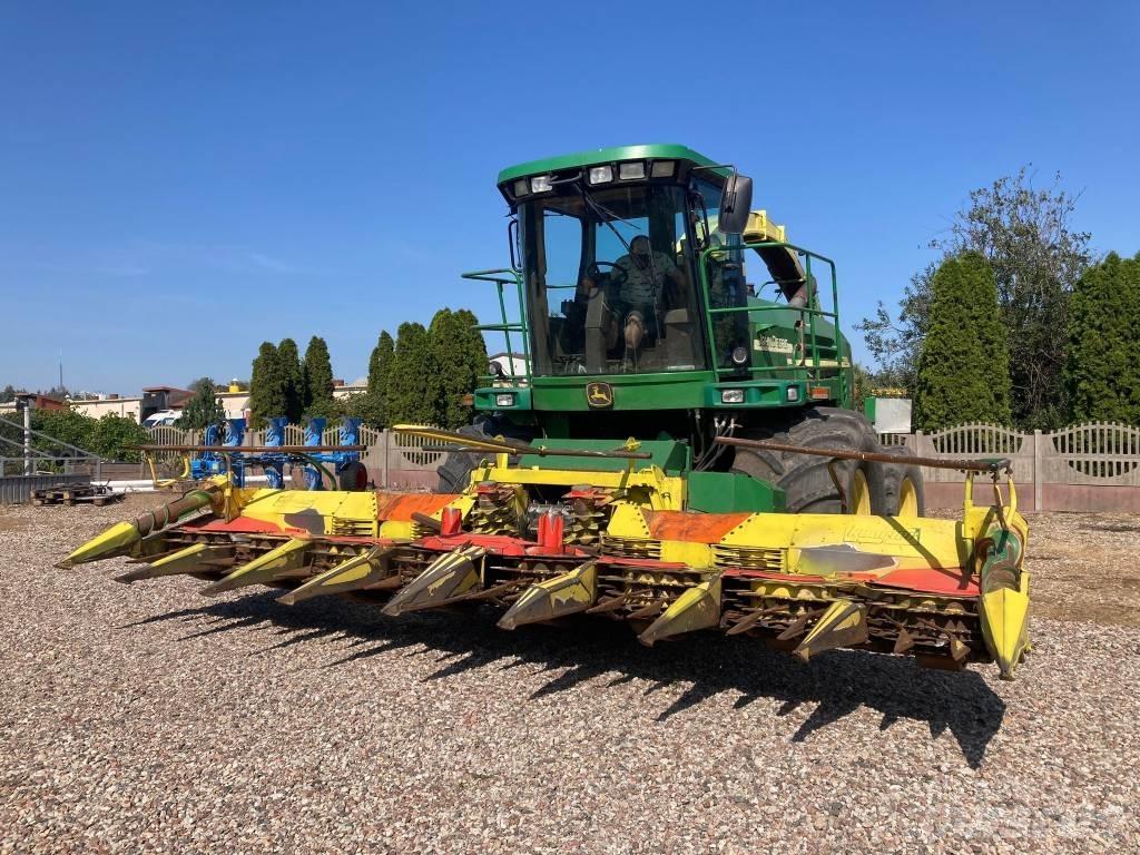 John Deere 7300 Stroji za krmo na lastni pogon