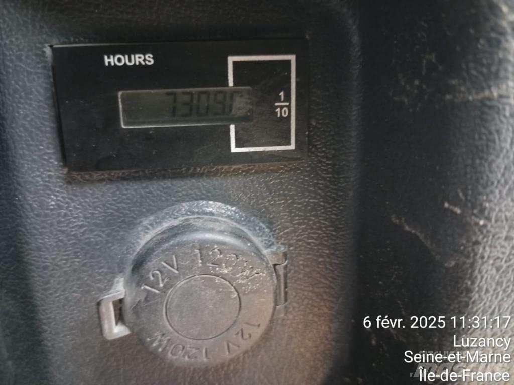 Hyundai HL 960 Kolesni nakladalci
