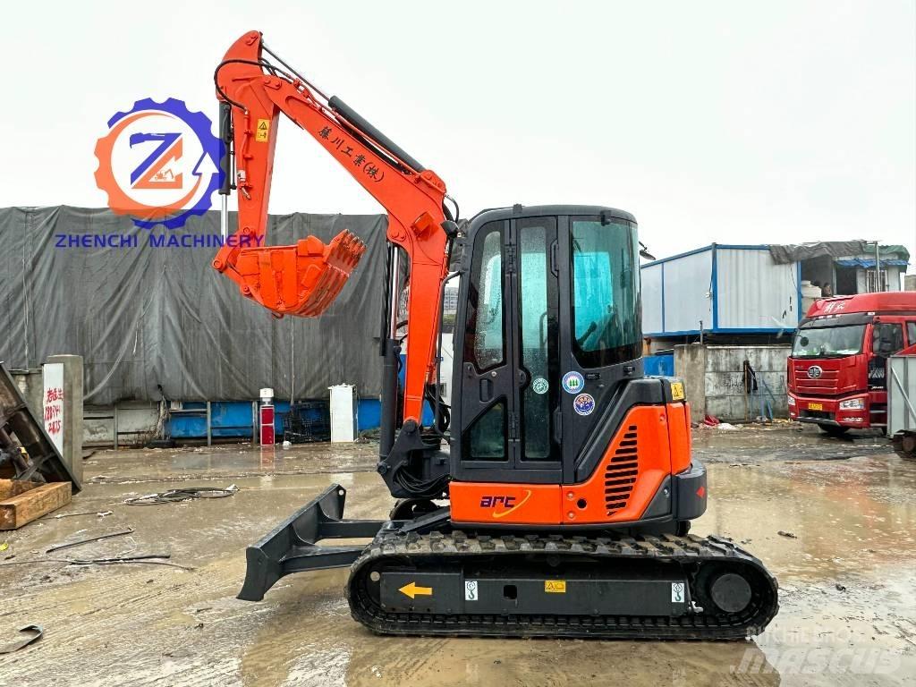 Hitachi ZX 50 Mini bagri <7t