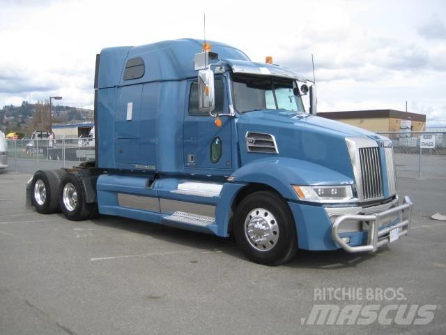 Western Star 5700 XE Vlačilci