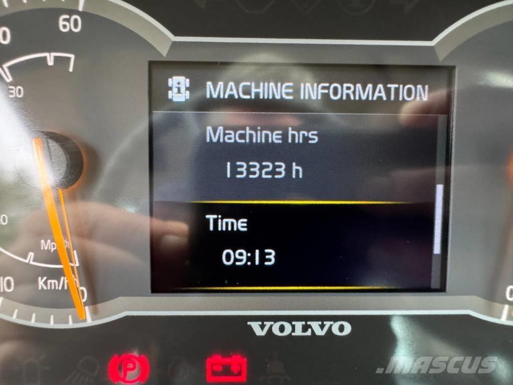 Volvo L 180 H Kolesni nakladalci