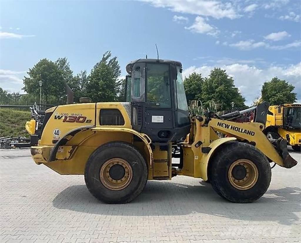 New Holland W 130B Kolesni nakladalci
