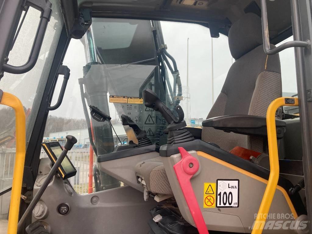 Volvo EC 140 EL Bagri goseničarji