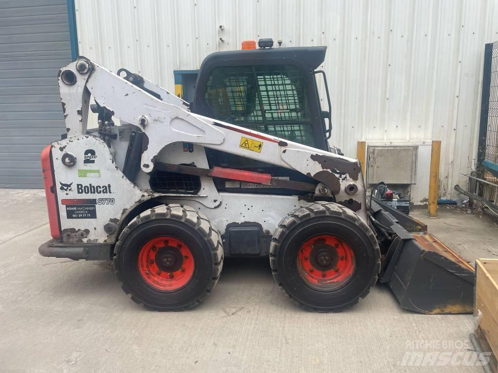Bobcat 377 Skid steer mini nakladalci