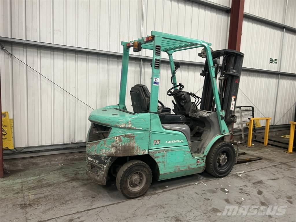 Mitsubishi FD25NT Dizelski viličarji