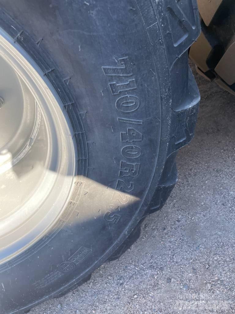 Bala Agri BK 1602 Prikolica za bale