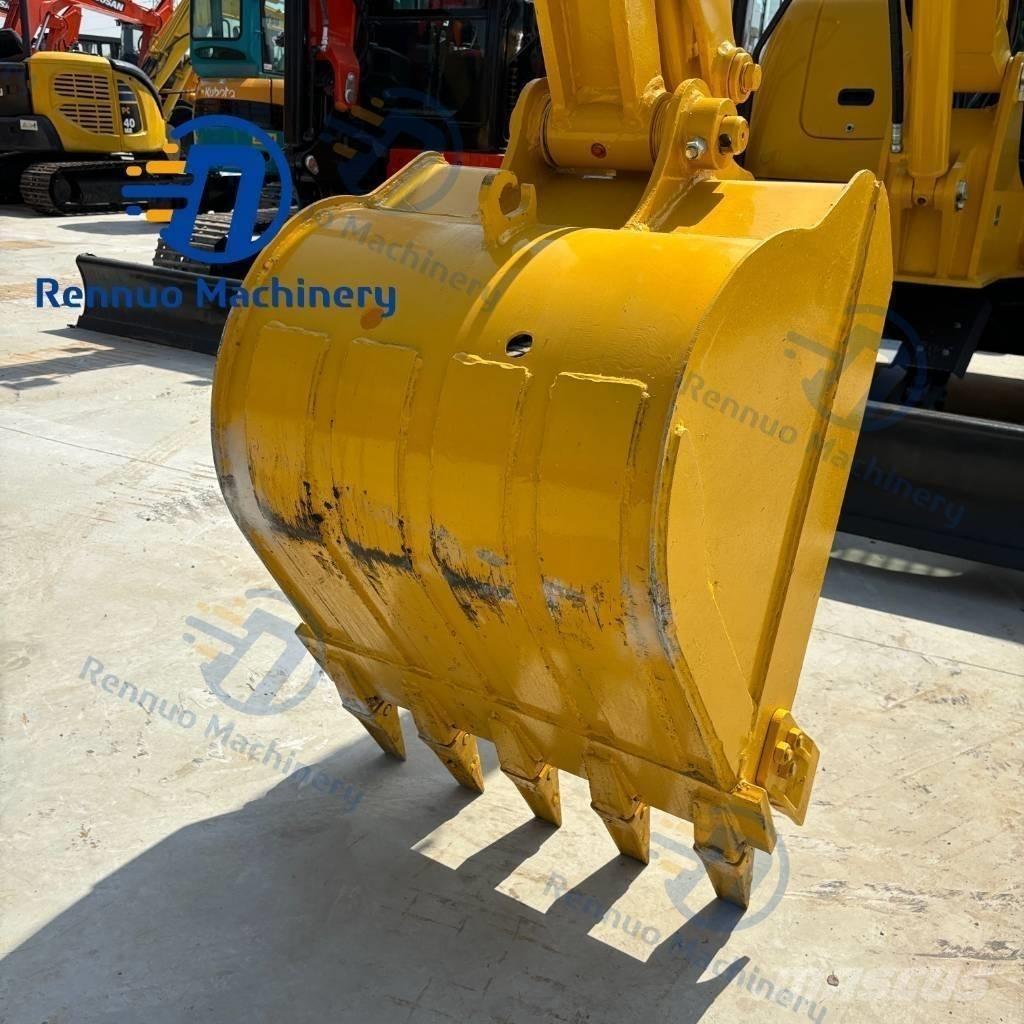 Komatsu PC 56 Mini bagri <7t