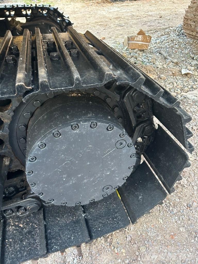 Volvo EC 210 Bagri goseničarji