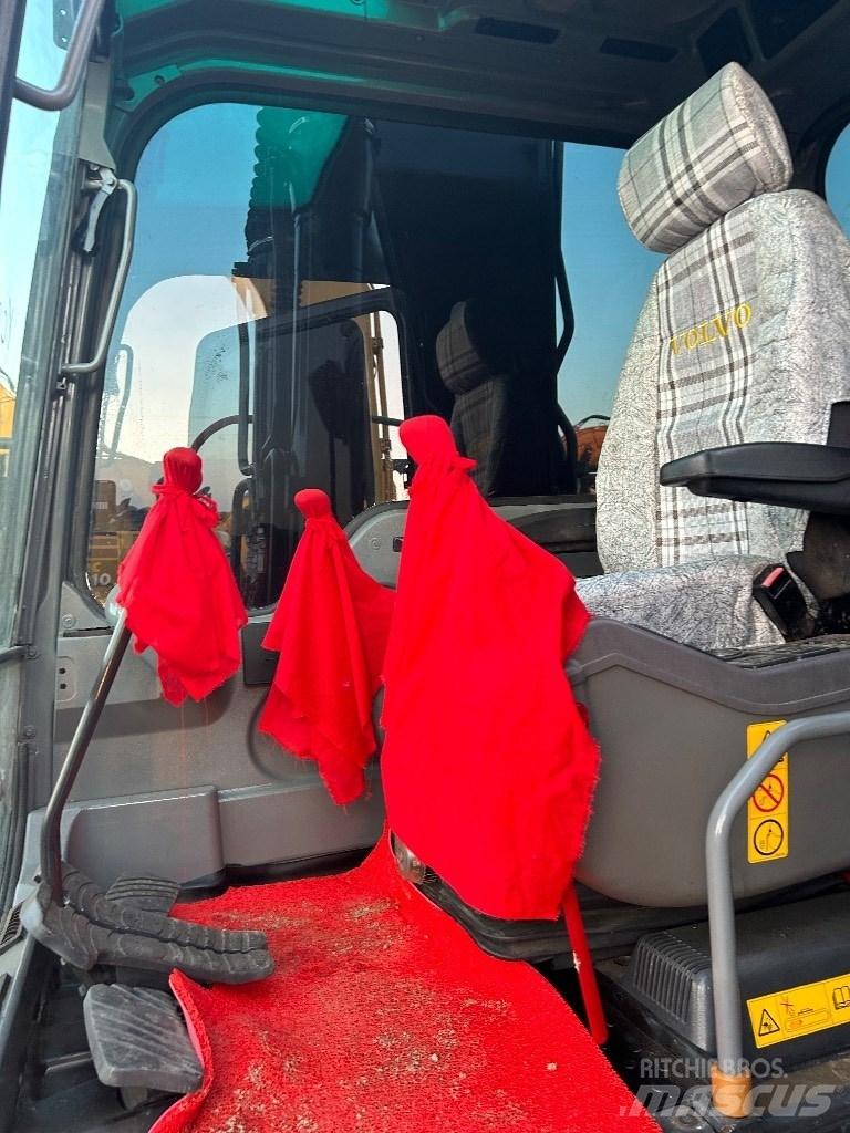 Volvo EC 210 Bagri goseničarji