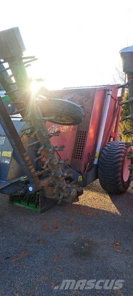 Juko KK 4 Pobiralci kamenja