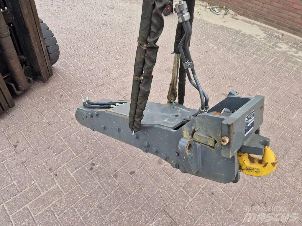 Fendt Pick up hitch Traktorji