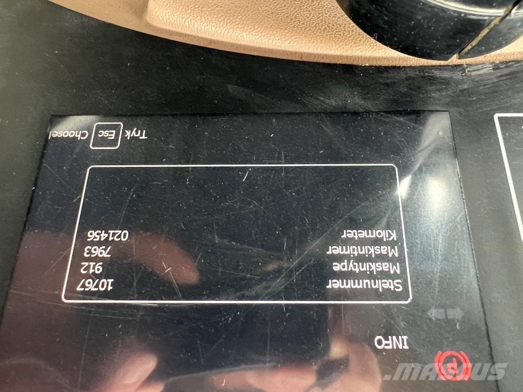 Hydrema 912 DS Zglobni demperji