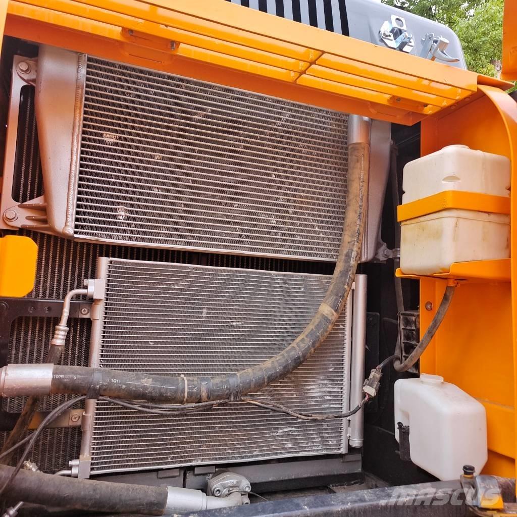 Hyundai 220LC-9S Bagri goseničarji