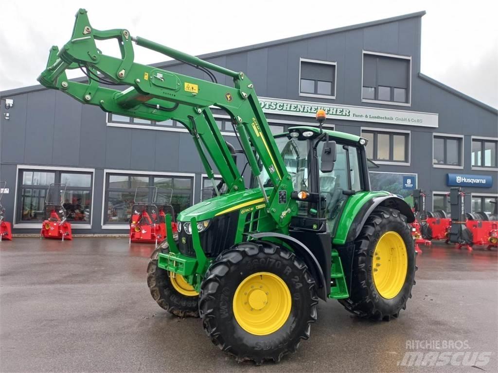 John Deere 6090M Traktorji