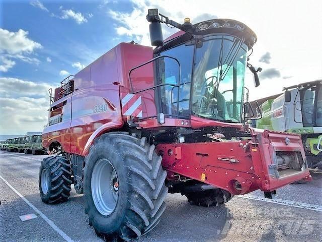 Case IH AF 8240 Kombajni