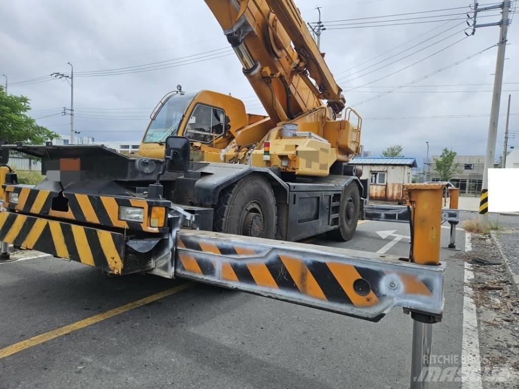 Kobelco RK 450-2 Avtodvigala