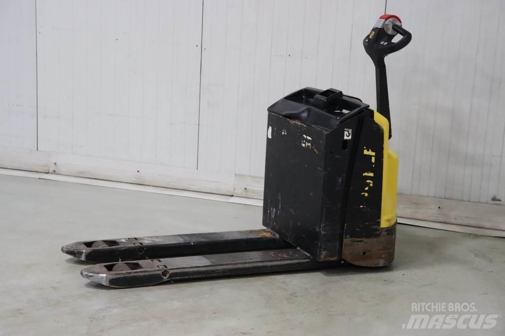 Hyster P1.6 Električni nizko dvižni viličar