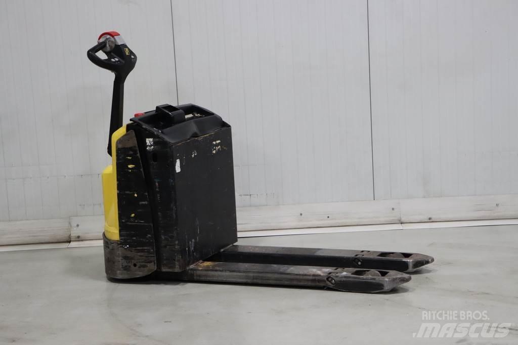 Hyster P1.6 Električni nizko dvižni viličar