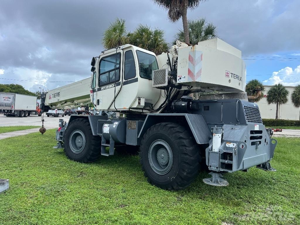 Terex RT 230-1 Avtodvigala