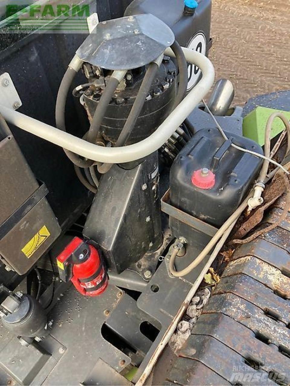 CLAAS xerion Traktorji