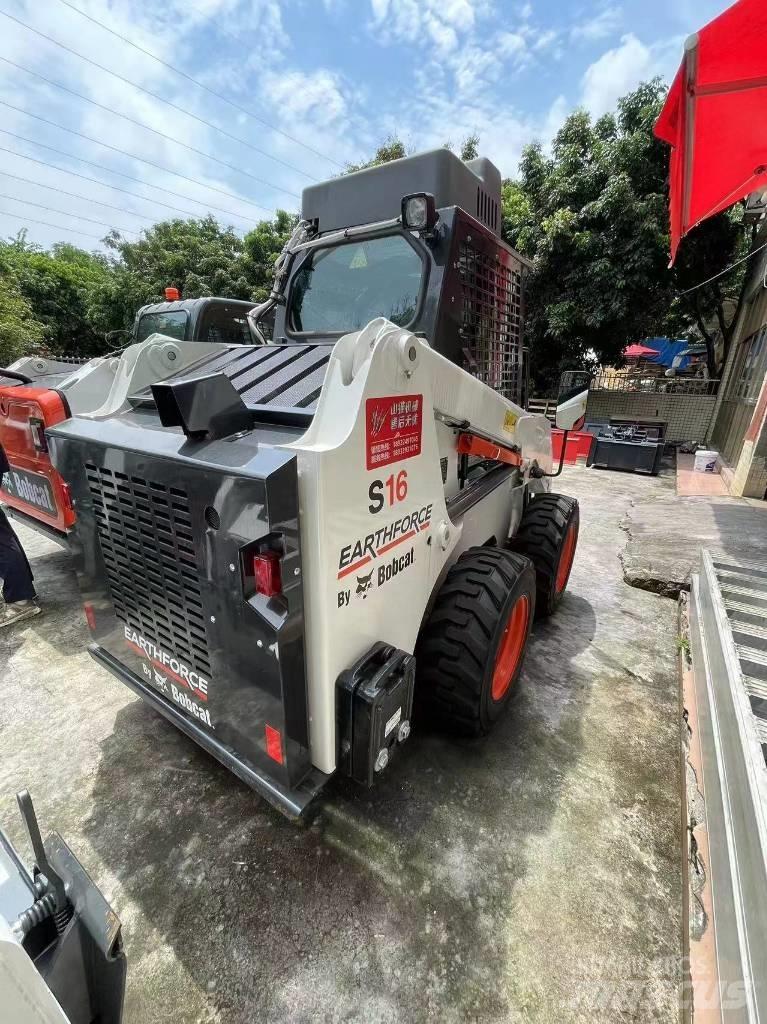 Bobcat S 16 Skid steer mini nakladalci