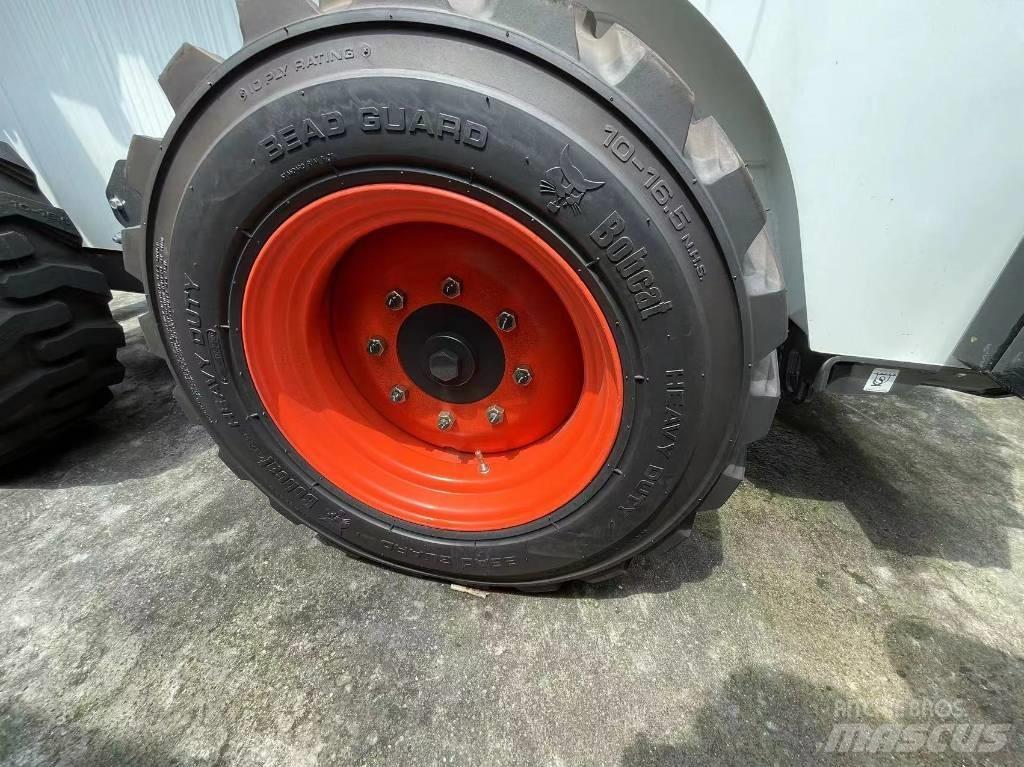 Bobcat S 16 Skid steer mini nakladalci