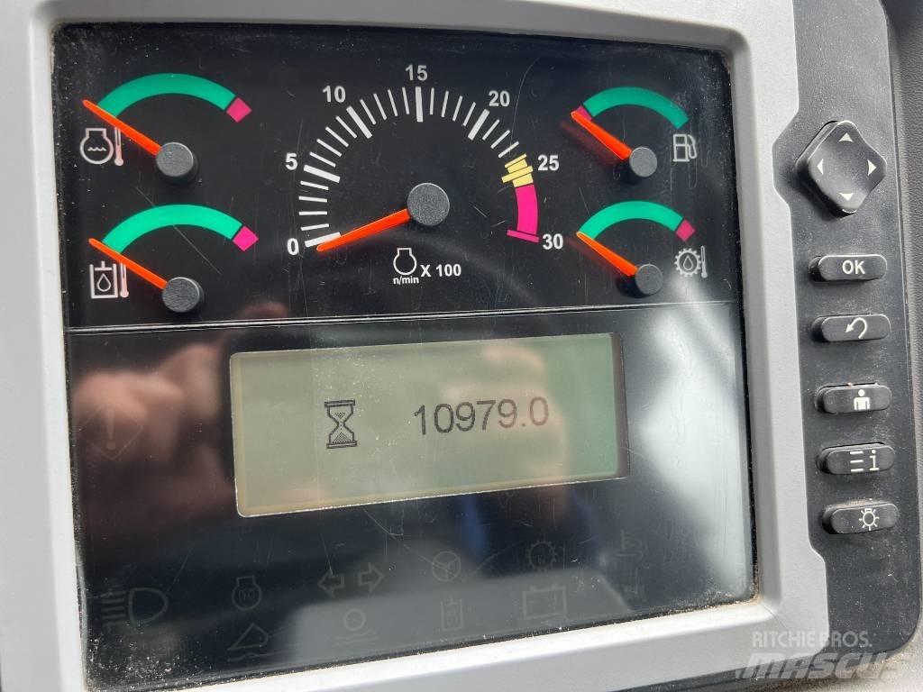 CAT 950K Kolesni nakladalci