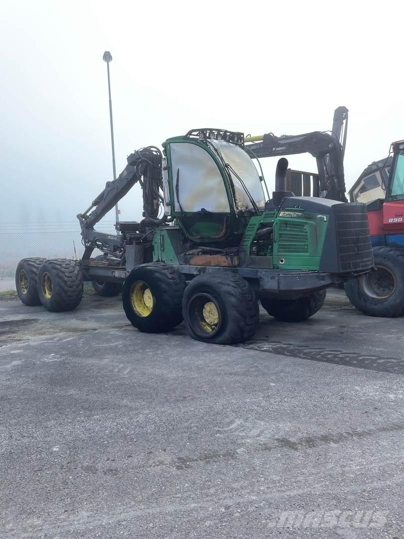 John Deere 1210E Forwarderji