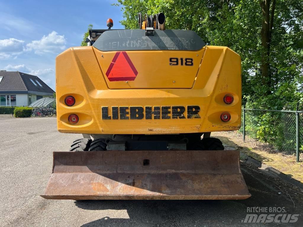 Liebherr A 918 Bagri na kolesih