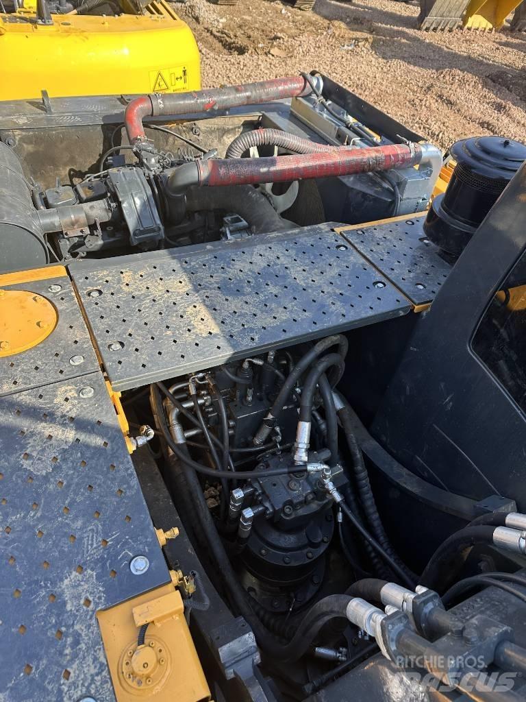Hyundai Robex 215 Bagri goseničarji