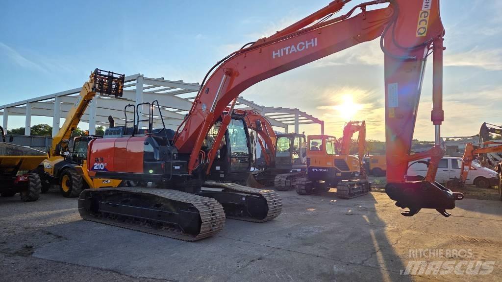 Hitachi ZX 210 Bagri goseničarji