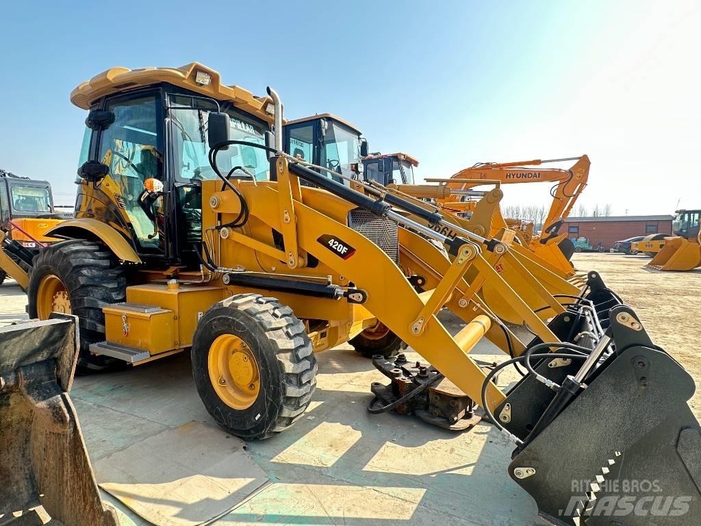 CAT 420 F Bagri goseničarji