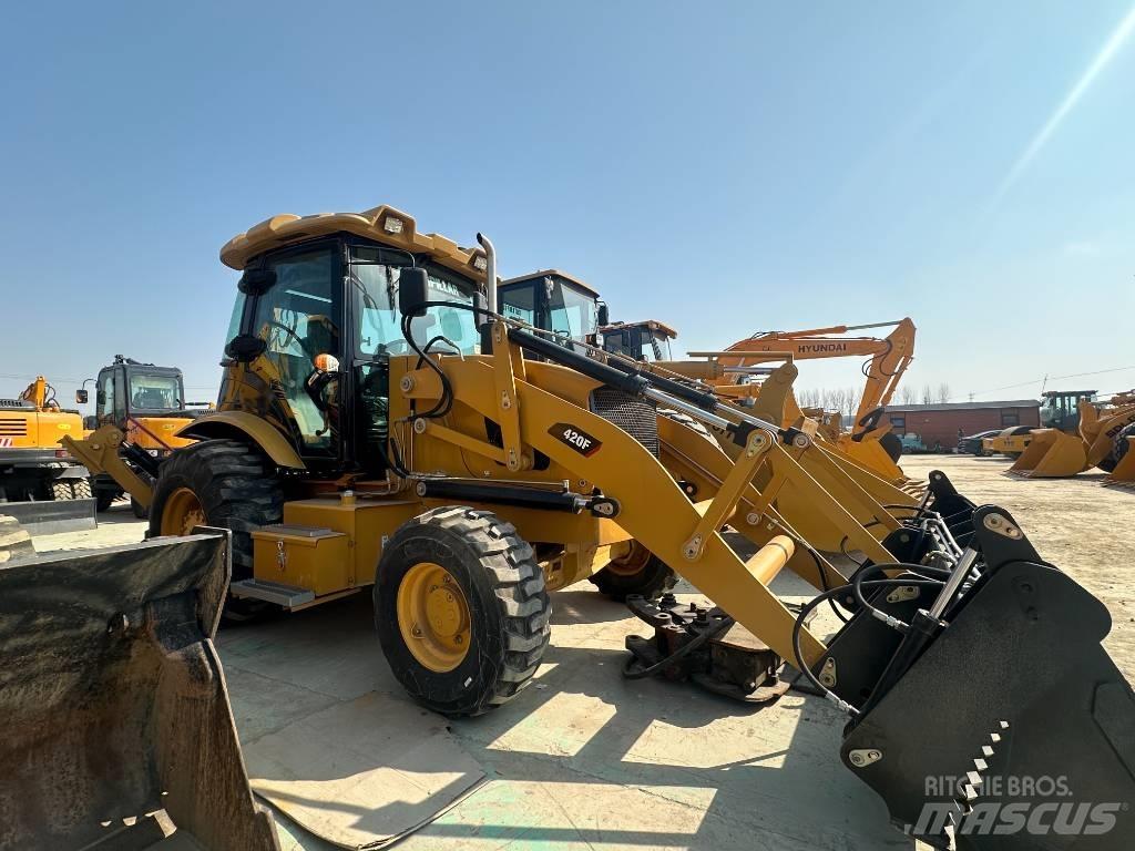 CAT 420 F Bagri goseničarji