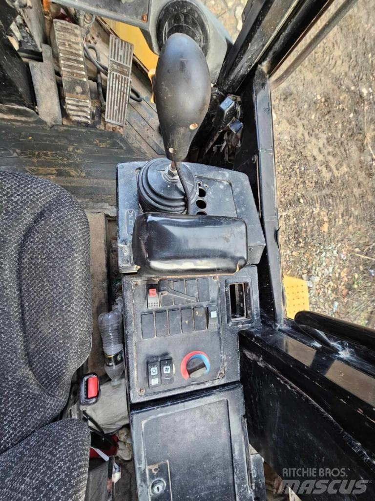 CAT 938 G II Kolesni nakladalci