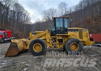 CAT 938 G II Kolesni nakladalci