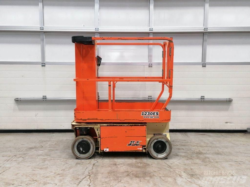 JLG 1230ES Škarjaste dvižne ploščadi