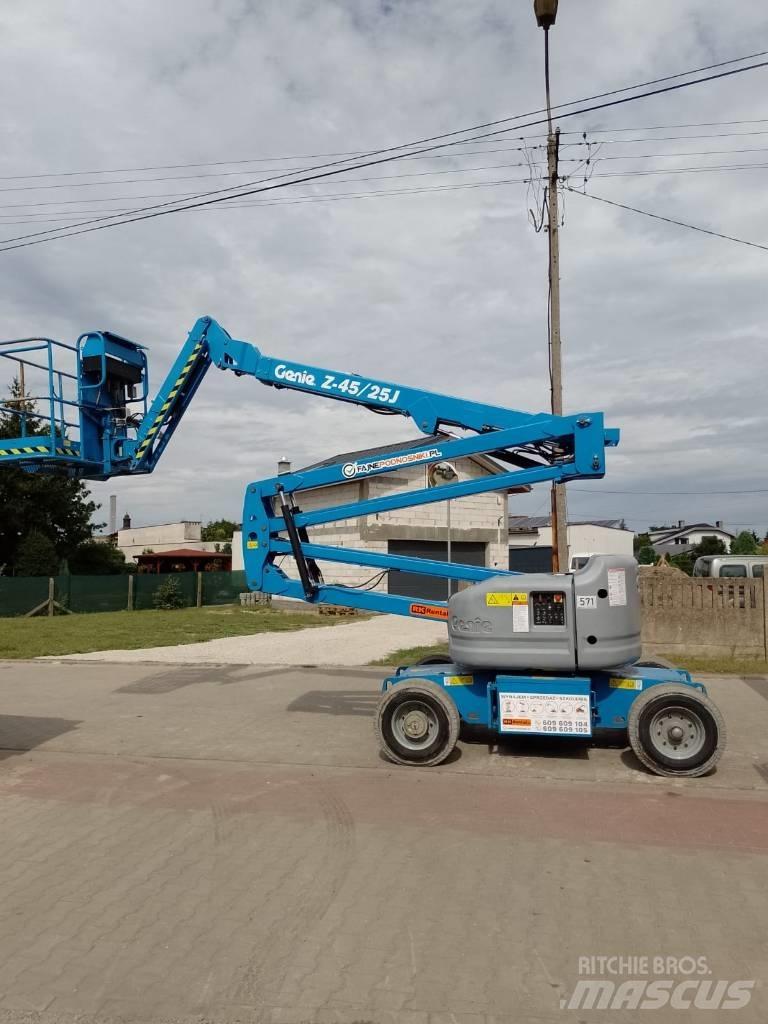 Genie Z 45/25 J Zglobne dvižne ploščadi