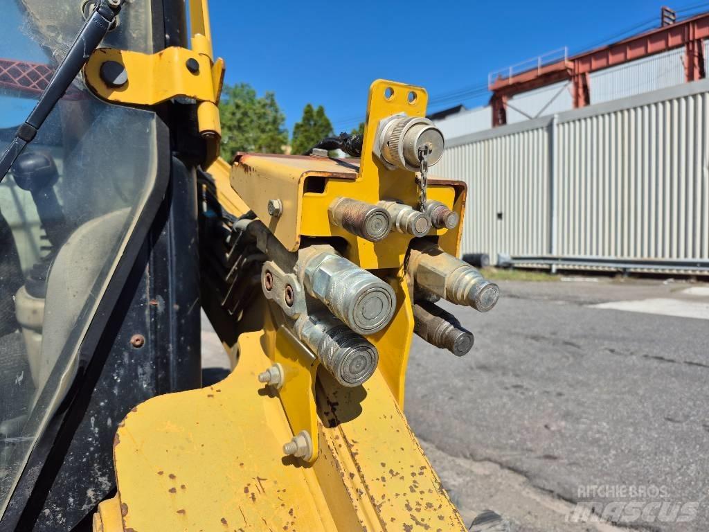 CAT 262 C Skid steer mini nakladalci