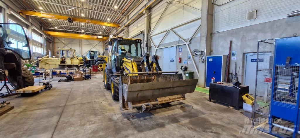 Komatsu WB 93 R Rovokopači