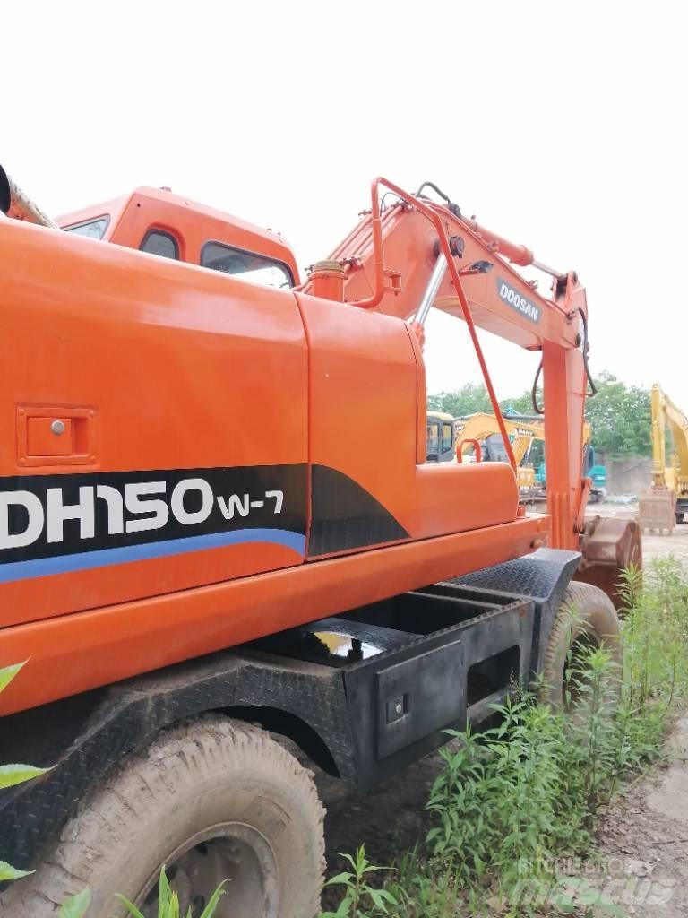 Doosan DH 150 W-7 Bagri goseničarji