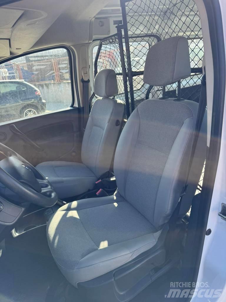 Renault Kangoo Zabojni kombi