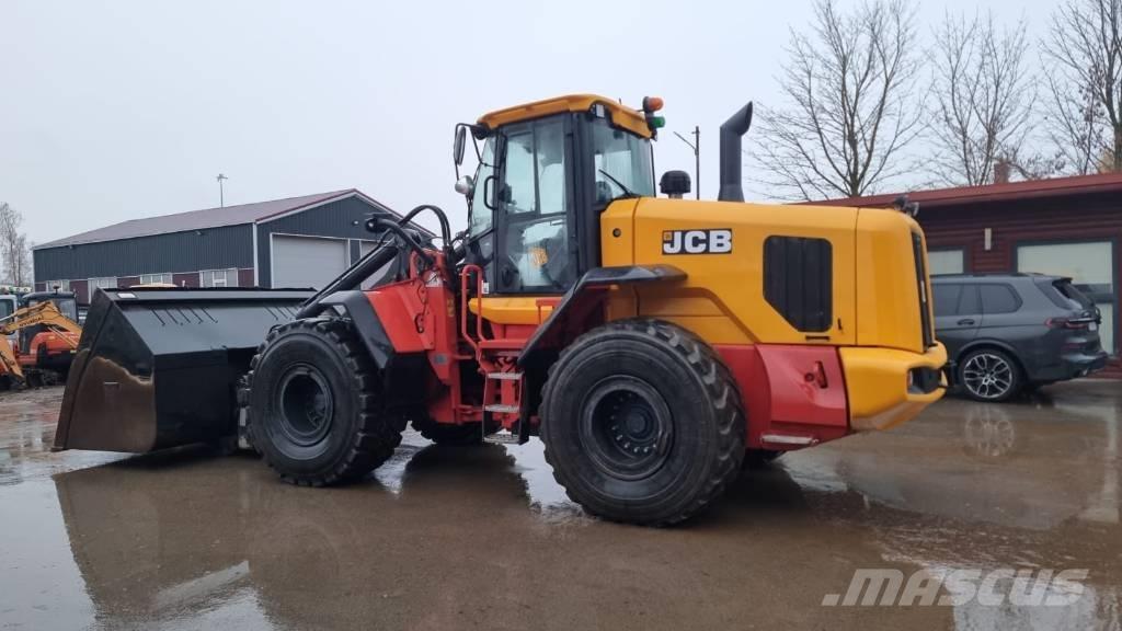 JCB 457 HT Kolesni nakladalci