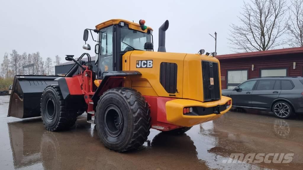 JCB 457 HT Kolesni nakladalci