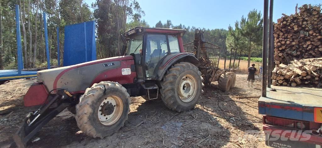 Valtra T 161 Gozdarski traktorji
